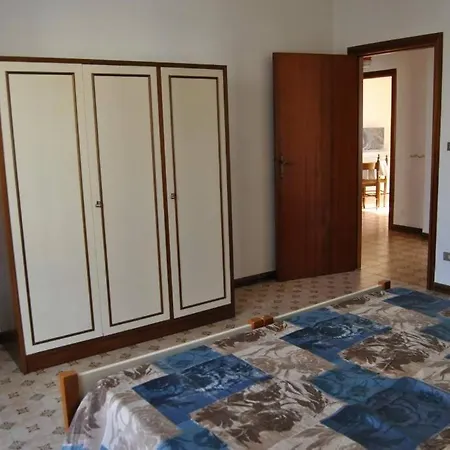 Da Grazia, A 30 Mt. Dal Mare. Διαμέρισμα Alba Adriatica